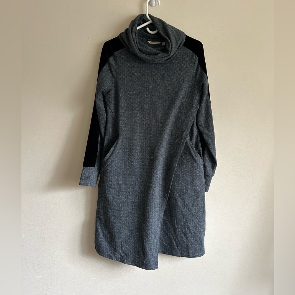 Soft Surroundings Long Sleeve Black and Grey Dress Size XS